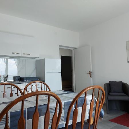 Apartmani Mare Novi Vinodolski Exterior photo